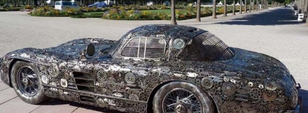 Невероятно, но факт: шикарный раритетный автомобиль собран из металлолома