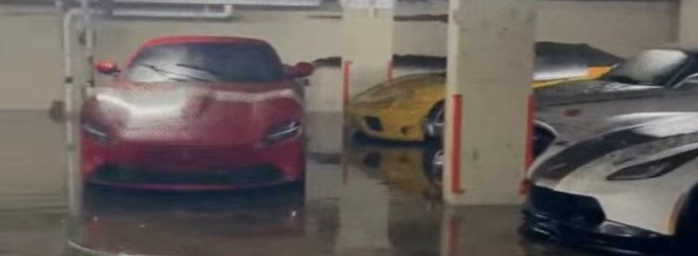 Наводнение в США уничтожило коллекцию элитных автомобилей (видео)