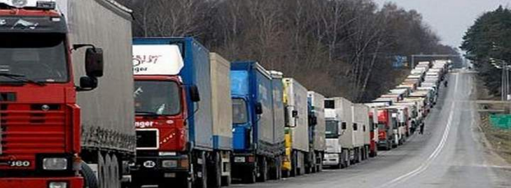 Поляки просят власть закрыть границы для грузовых автомобилей из Беларуси и РФ