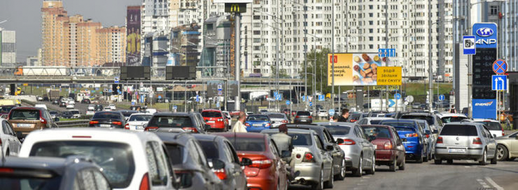 В Украине лимиты на заправку подняли до 40 литров на автомобиль