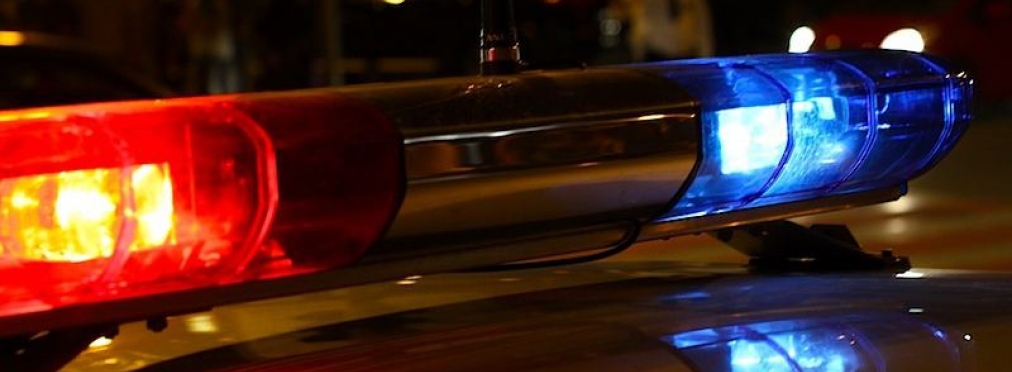 Автомобилист получил штраф за обгон слишком медленно едущего автомобиля полиции