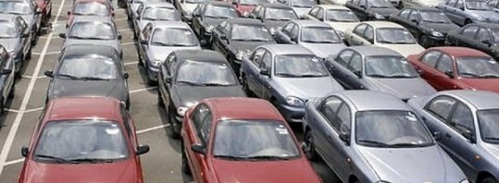 Сколько украинских автомобилей покупают иностранцы