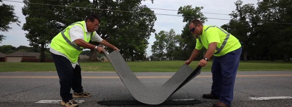 «Асфальтовые пластыри» применяют в США для ремонта дорог