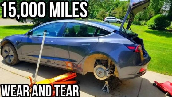 Из Tesla Model 3 достали 7 кг грязи