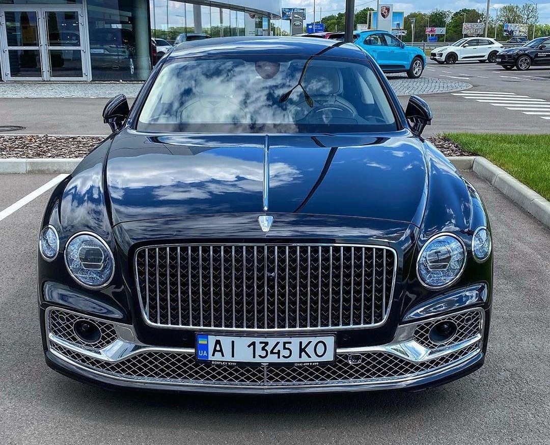 Bentley аренда без водителя