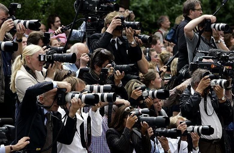 Что такое папарацци в фотографии