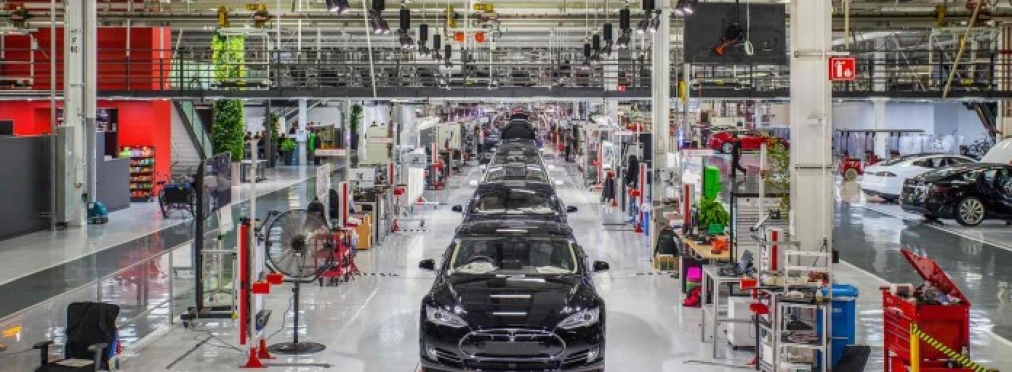 «Обратная сторона» популярности автомобилей Tesla