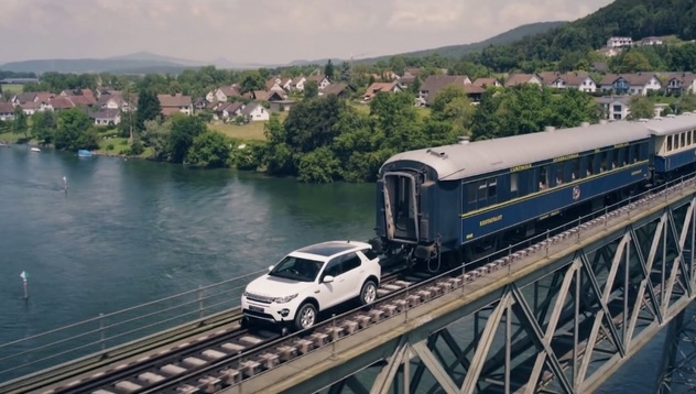 «Мощнее чем думали»: Land Rover смог потянуть ж/д состав