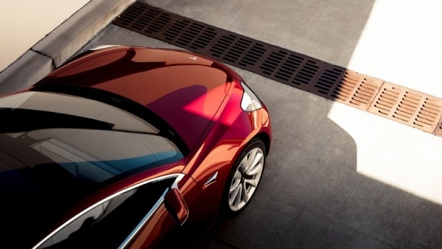 Компания Tesla запатентовала аккумулятор-миллионник