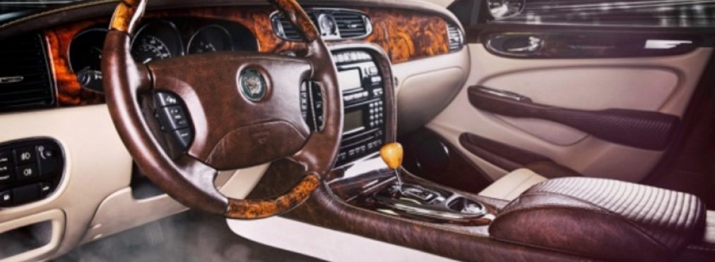 «По-богатому»: тюнеры пропитали Jaguar XJ «элитным» ароматом