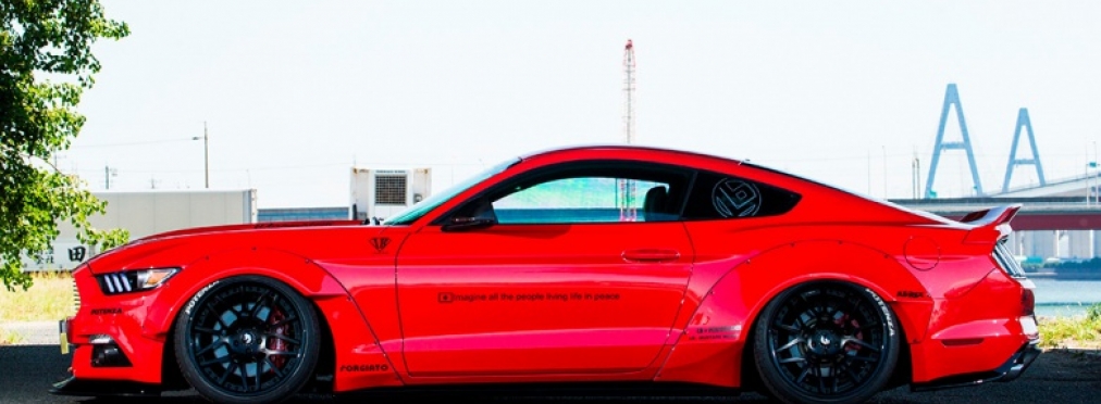 «Не для наших дорог»:  тюнеры представили очень заниженный Mustang