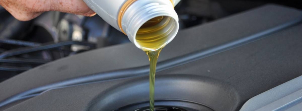 Настало время менять моторное масло масло. Советы от профессионалов