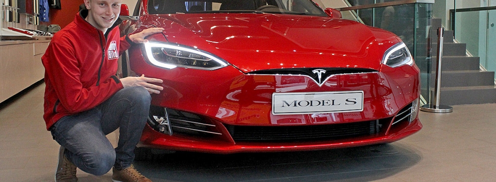 Какие изменения получила обновленная модель Tesla S
