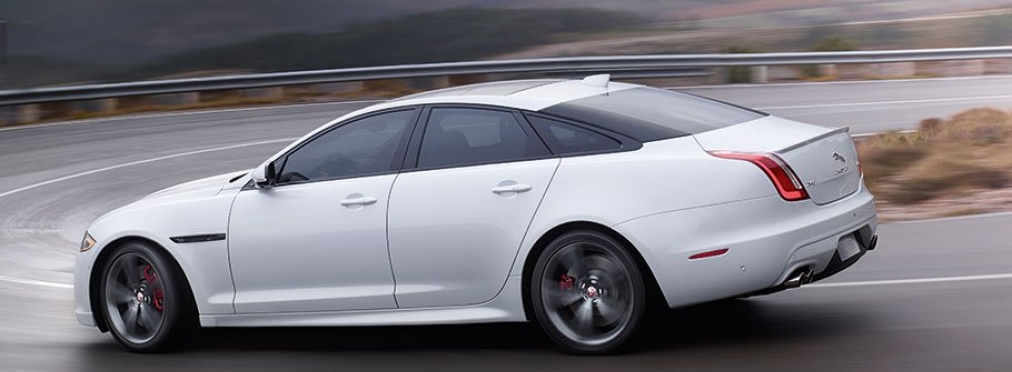 «Роскошь - его второе имя»: обзор нового Jaguar XJR